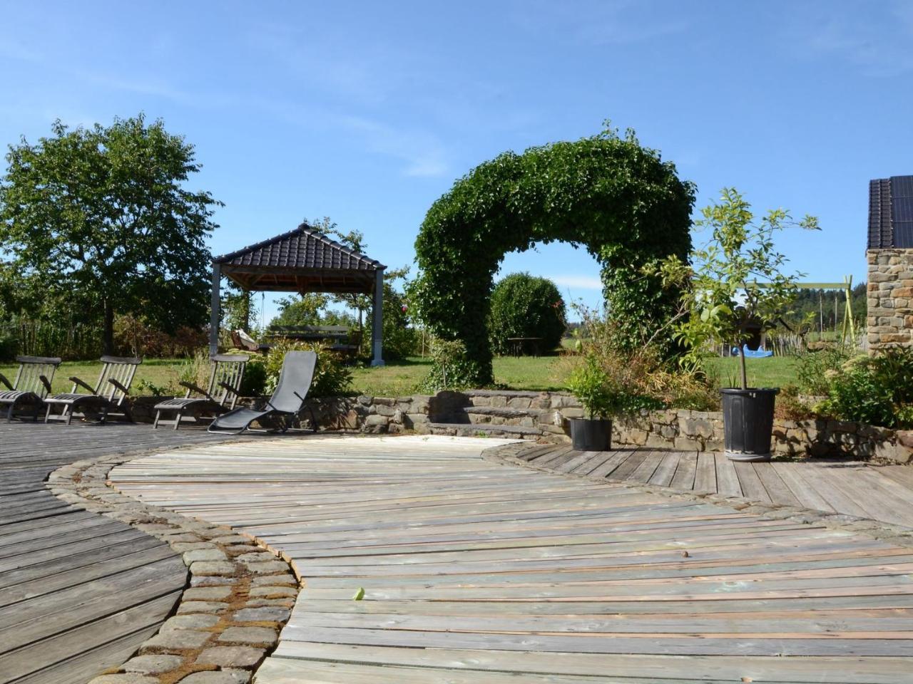 Gorgeous Holiday Home In Stoumont With Garden Kültér fotó